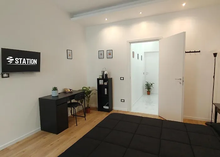 Zzzstation בית הארחה 4*